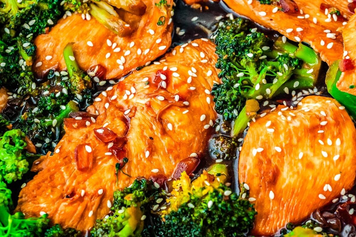Instant Pot Chicken and Broccoli with Sesame Sauce