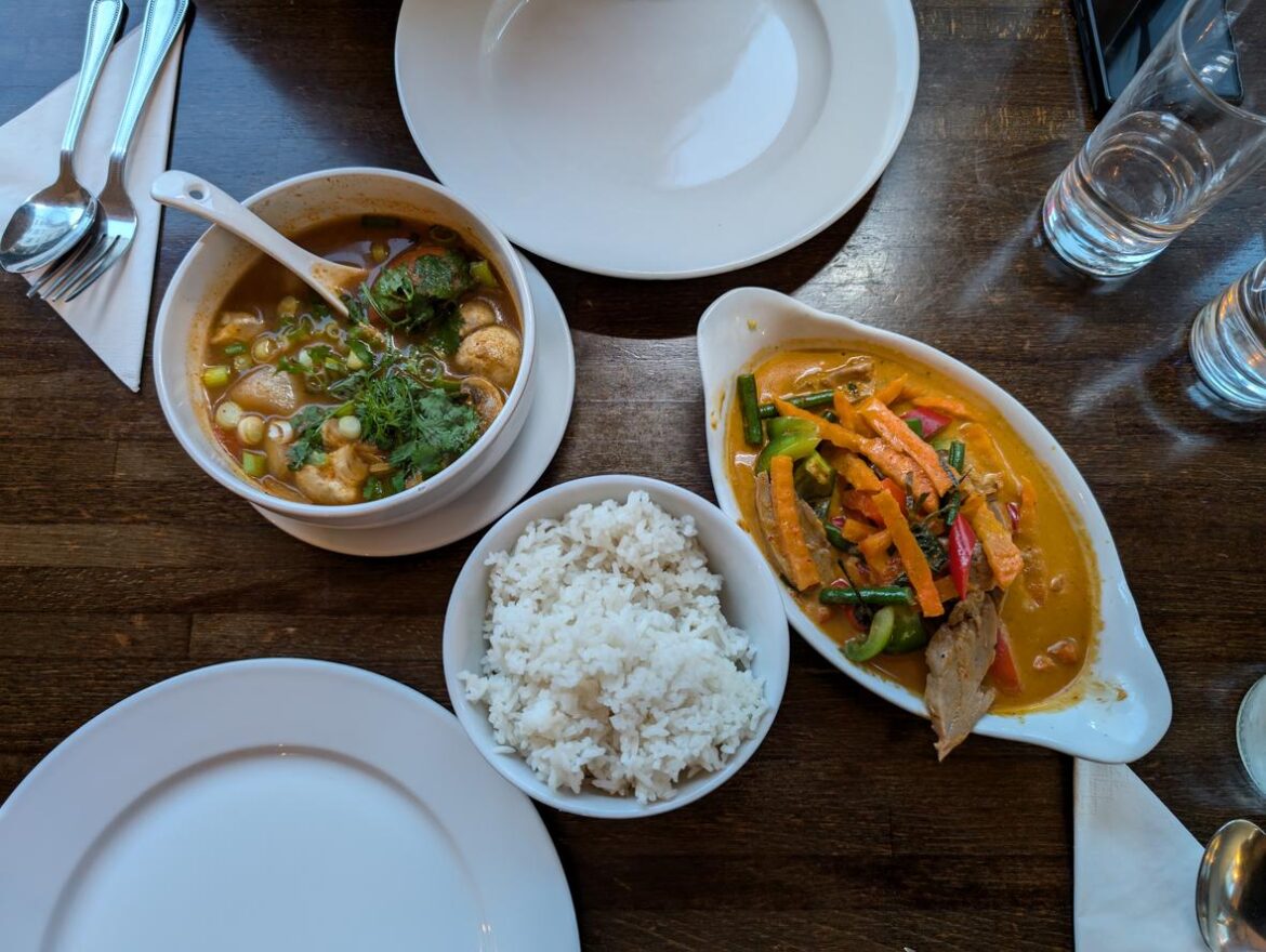Mushrooms_Tom_Yum2C_Duck_Pa-naeng2C_and_Thai_Jasmine_Rice_-_Sawadee_Thai_Restaurant_2024-10-05