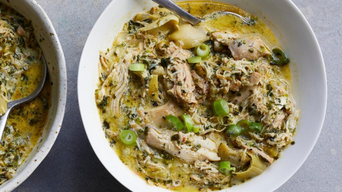 sdg-spinach-artichoke-chicken-stew-videoSixteenByNineJumbo1600