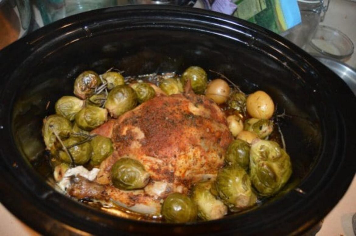 whole-chicken-slow-cooker